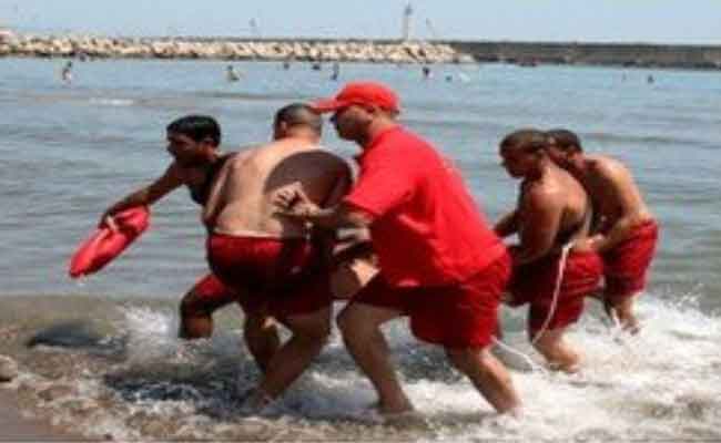 غرق 14 شخصا بشواطئ ومجمعات مائية خلال الـ 48 ساعة الماضية