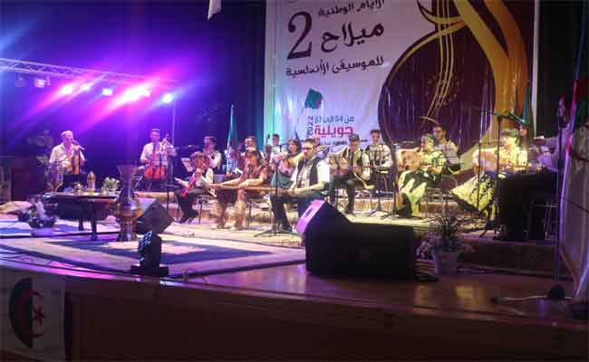 جمعيتا “المنارة” لشرشال و “الفن الأصيل” للقليعة تشعلان حفل ختام الأيام الوطنية الثانية “ميلاح” للموسيقى الأندلسية…