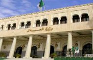 وزير العدل الكويتي رفقة إطارات من وزارته في زيارة رسمية للجزائر