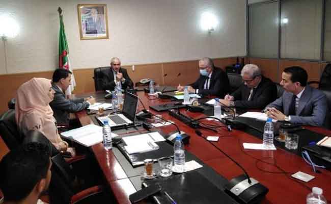 وزارة النقل تستعد لإطلاق بوابة للخدمات الالكترونية التابعة للقطاع