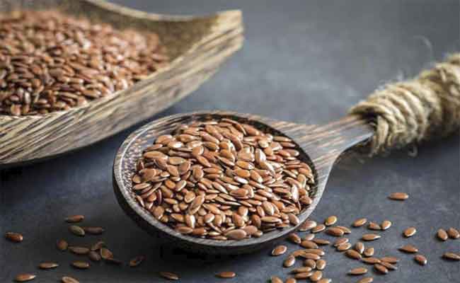 لماذا تُعتبر بذور الكتان مهمّة في أطباقكم اليومية؟