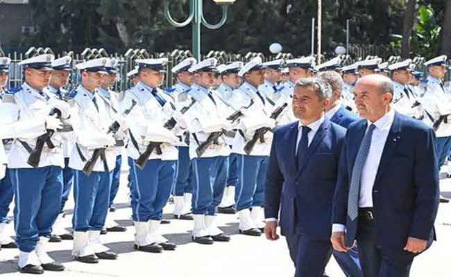 بلجود يقوم رفقة نظيره الفرنسي بزيارة مقري الحماية المدنية والشرطة العلمية بالعاصمة