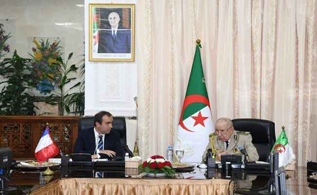 شنقريحة يستقبل وزير الجيوش الفرنسية