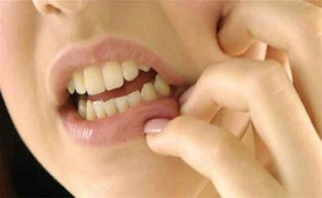 علاجات منزلية طبيعية للتخفيف من ألم الأسنان…