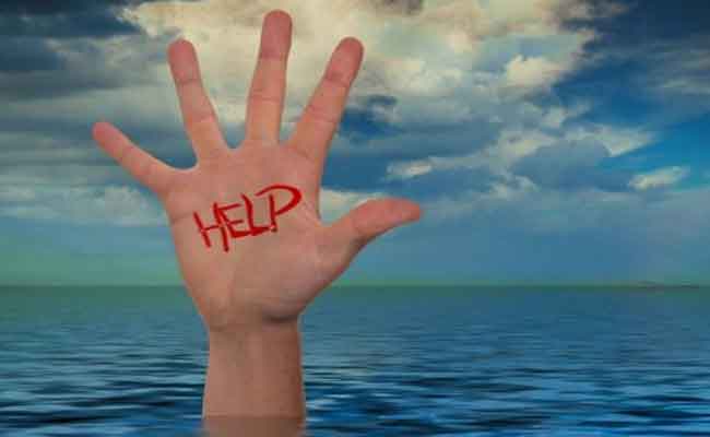 حراسة الشواطئ بجيجل تنقذ 134 شخصا من الغرق في ظرف يوم واحد