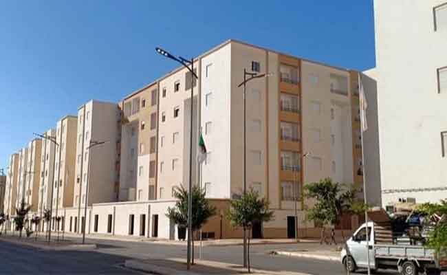 استفادة أزيد من 1500 عائلة تقطن ببنايات فوضوية من مساكن جديدة بوهران