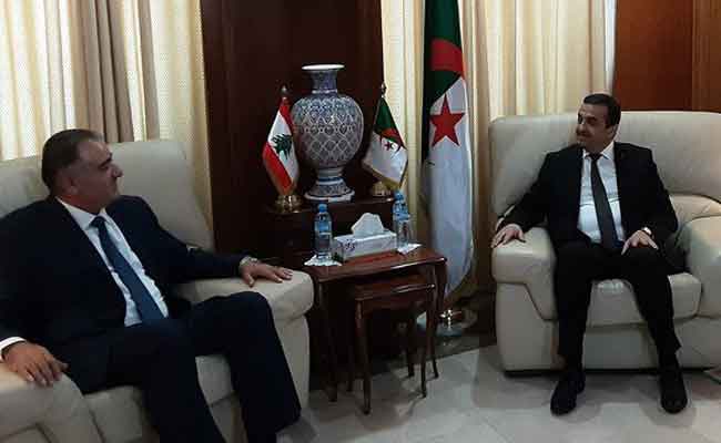 استقبال عرقاب لسفيري لبنان وإندونيسيا بالجزائر