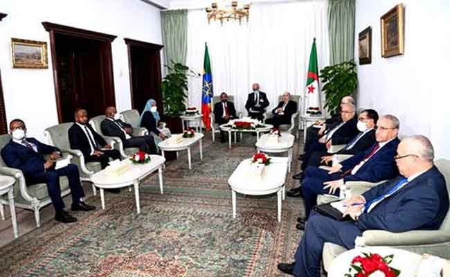 محادثات موسعة بين الرئيس تبون والوزير الأول الإثيوبي