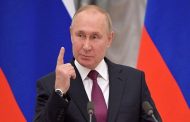 هل تعاقب اروبا المواطنين الروس على أفعال بوتين؟