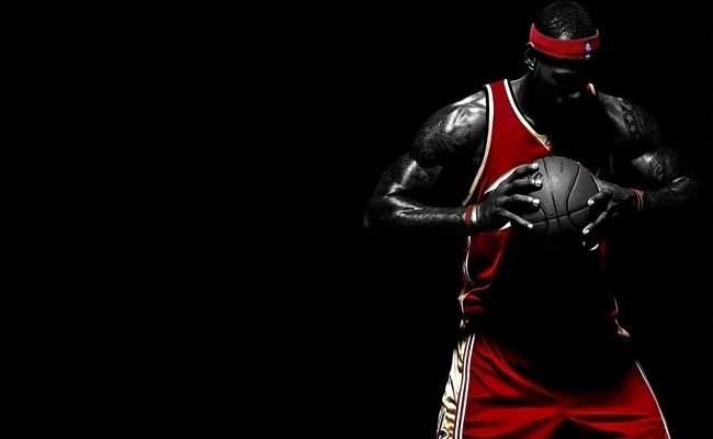 ليبرون جيمس يقترب من تمديد عقده مع لوس أنغلوس ليكر…