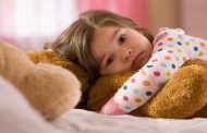 ما الذي يسبّب صعوبة النوم عند طفلكِ؟