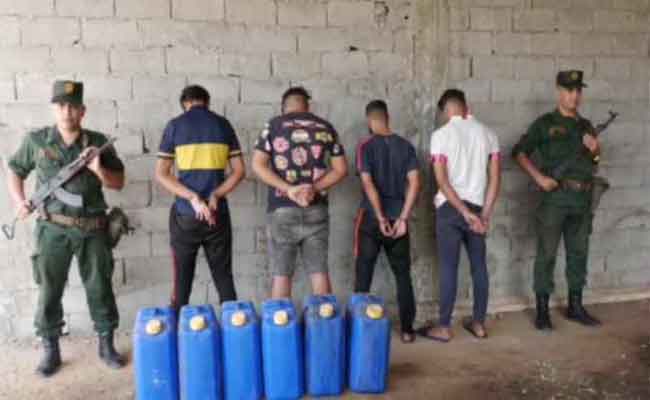 الإطاحة بشبكة إجرامية تحترف تنظيم الهجرة السرية بوهران