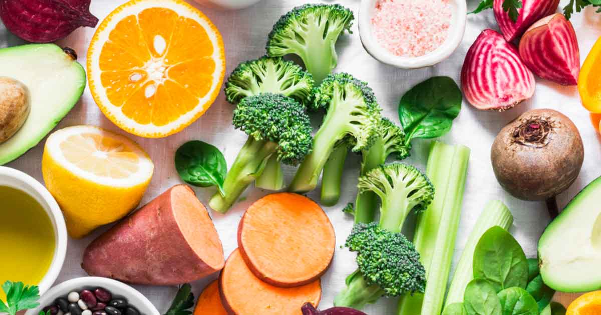 هذه الأطعمة توفر لكم كمياتٍ كبيرة من فيتامين أ…لا تهملوها!