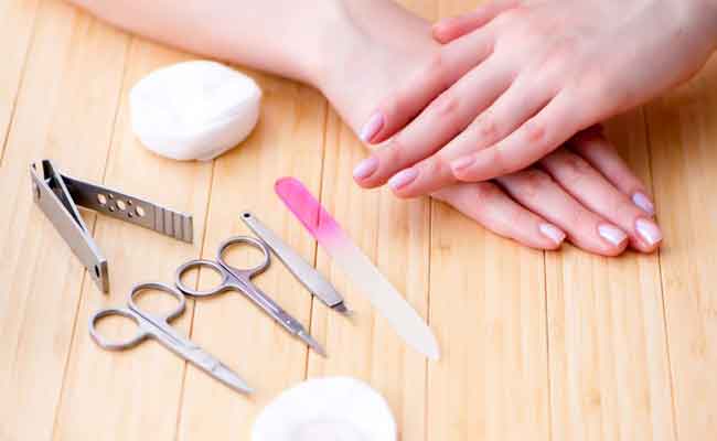 كيف يمكنك العناية بأظافرك في فصل الخريف؟