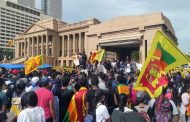 سريلانكا منع الموظفين الحكوميين من التعبير عن رأيهم عبر مواقع التواصل