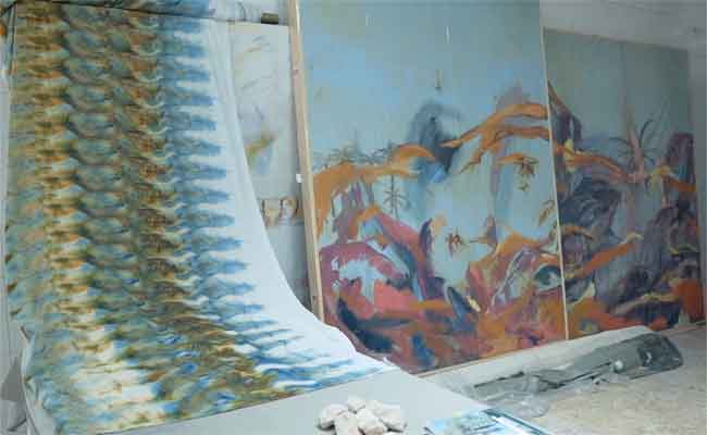 يختار رسميا حمزة بونوة محافظا دوليا لطبعته الثانية “بينالي الشمال والفن الثقافي” عام2004…