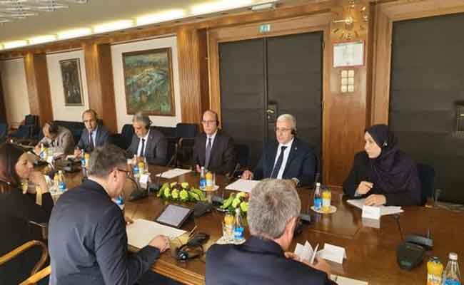 لقاء بوغالي مع رؤساء المجموعات البرلمانية للجمعية الوطنية لجمهورية سلوفينيا