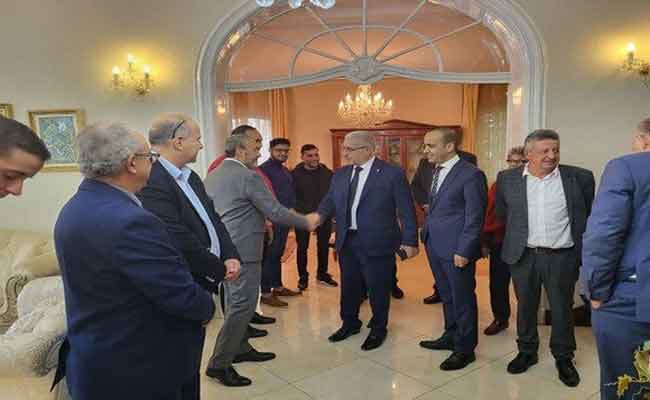 إبراز بوغالي من بودابست الاهتمام الخاص الذي يوليه تبون للجالية الوطنية بالخارج