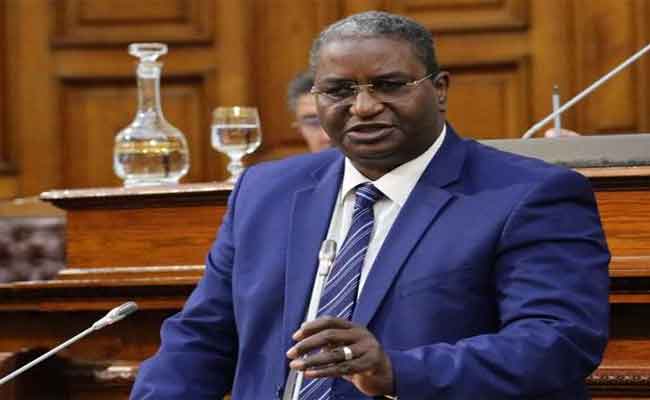 الحكم بالبراءة في حق الوزير الأسبق بن مسعود