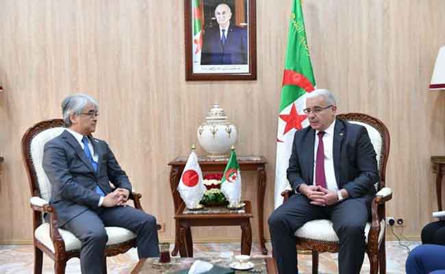 استقبال بوغالي لسفير اليابان لدى الجزائر