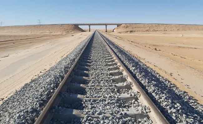 استحداث 900 منصب شغل ضمن مشروع خط السكة الحديدية خنشلة-عين البيضاء