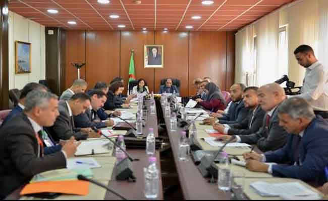 المجلس الشعبي الوطني يدرس مشروع قانون الوقاية من تبييض الأموال