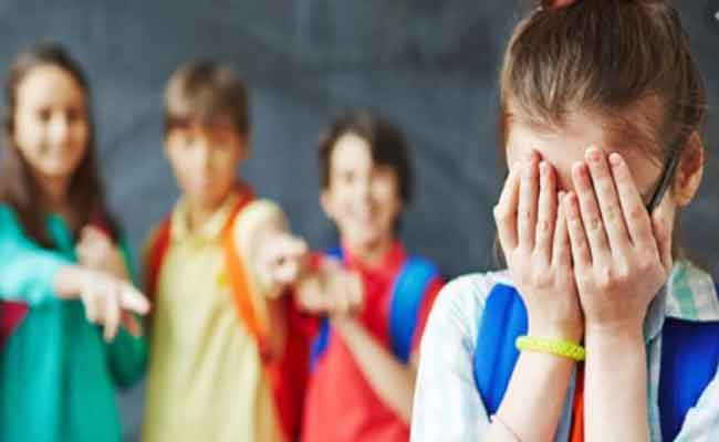 4 خطوات فعّالة تحمي طفلكِ من التنمّر المدرسي!