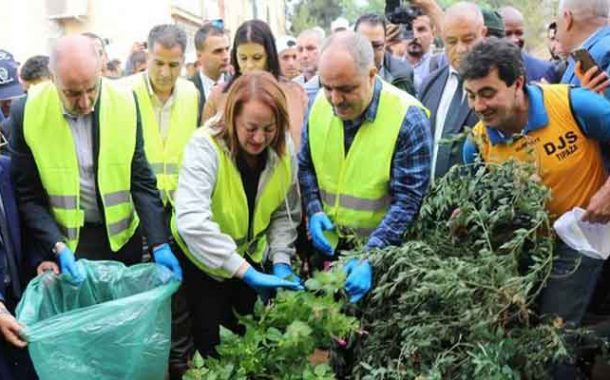 وزيرة البيئة تعطي انطلاقة حملة وطنية للنظافة من تيبازة