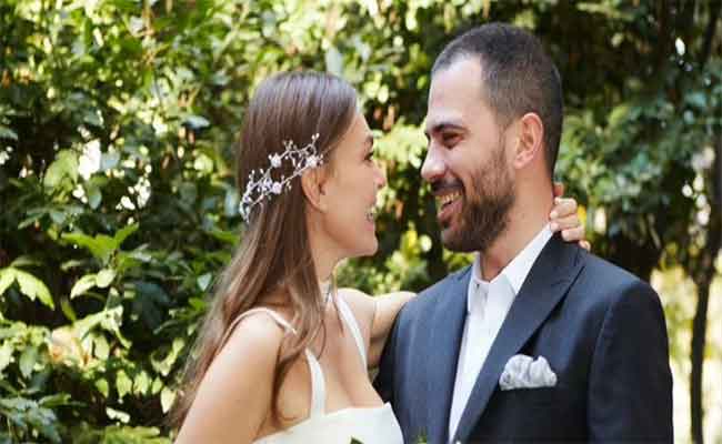 نجمة”عروس اسطنبول” تدخل عش الزوجية في حفل زفاف بسيط وسط المقربين…