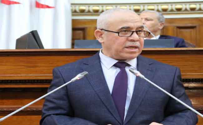 شرفة يؤكد أنه سيتم إعادة النظر في كل القوانين المسيرة لمنظومة الضمان الاجتماعي