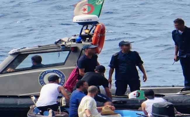 الإطاحة بشبكة لتنظيم الهجرة غير الشرعية بمستغانم
