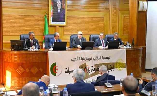 اجتماع للحكومة خاص بالبرنامج التكميلي للتنمية بولاية تيسمسيلت