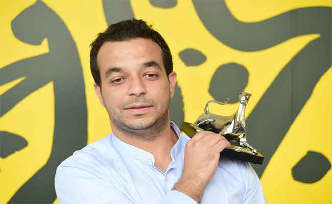 فيلم “143 طريق الصحراء” يفوز بجائزة “العلفة الذهبية” في ختام المهرجان الدولي للفيلم الوثائقي “سيدي امحمد بن عودة” بغليزان…