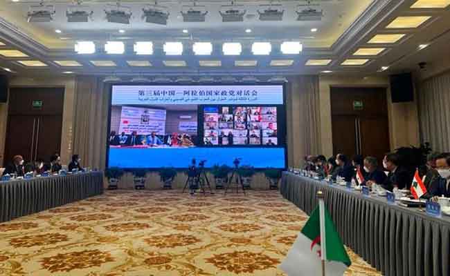 قوجيل يؤكد حرص البرلمان الجزائري التام على العمل مع نظيره الصيني