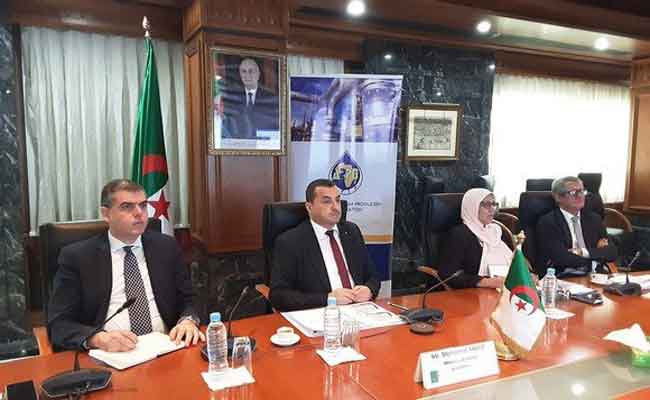 مشاركة عرقاب في أشغال الدورة ال 43 لمجلس وزراء منظمة الدول الافريقية المنتجة للنفط