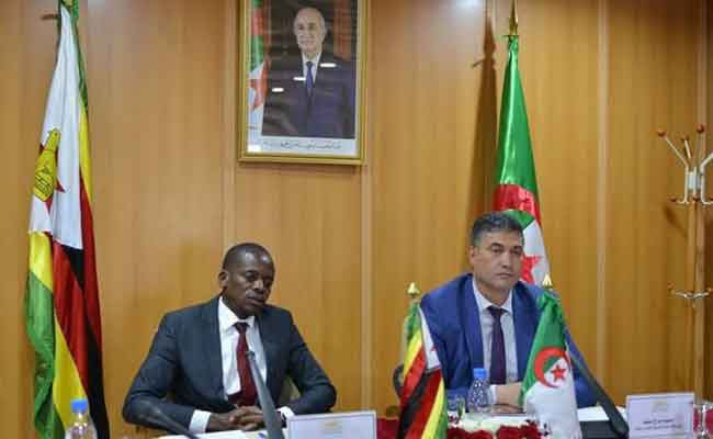 تنصيب المجموعة البرلمانية للصداقة الجزائرية-الزمبابوية