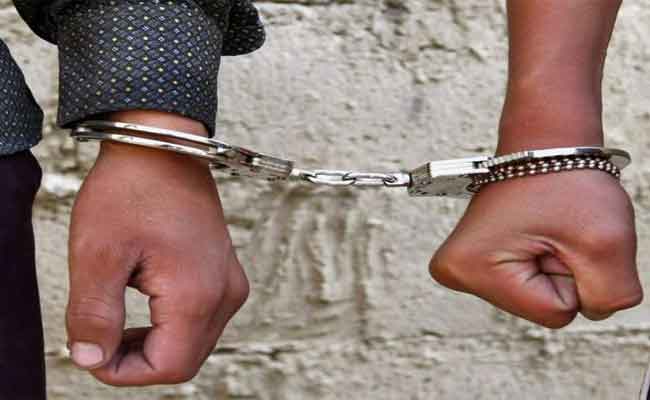 توقيف شخصين تورطا في جريمة قتل شاب بتيزي وزو…