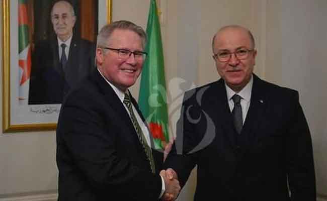 بن عبد الرحمان يعقد لقاءات ثنائية مع رؤساء شركات أمريكية وأعضاء في الكونغرس بواشنطن