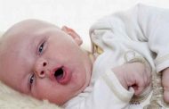 كيف يمكنك علاج احتقان الحلق عند طفلك الرضيع؟
