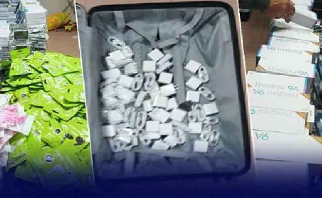 الجمارك تحجز كمية كبيرة من الهواتف النقالة بمطار العاصمة