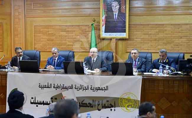 النص الكامل لبيان اجتماع الحكومة لتحديد خارطة الطريق لتجسيد البرنامج التكميلي للتنمية بتيسمسيلت