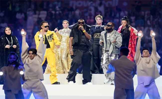 جيمس ونورا فتحي و عايشة يشعلون حفل ختام مونديال قطر 2022…