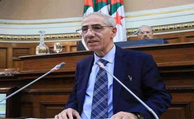 وزير المالية يؤكد أن عدة بنوك عمومية ستفتح فروعا لها بالولايات الجديدة لاسيما الحدودية