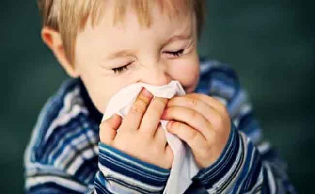 ما هو العلاج المتوفّر للسعال الديكي عند الاطفال؟