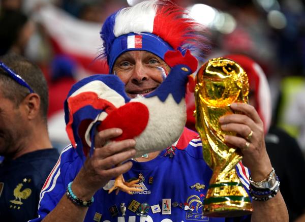 أكثر من ربع مليون فرنسي يوقعون عريضة تطالب بإعادة نهائي كأس العالم....