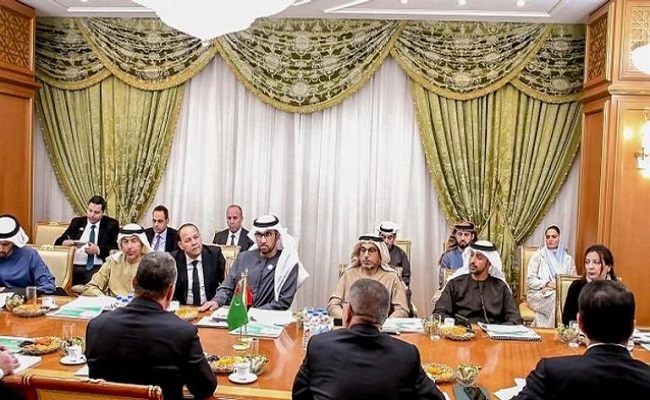 الإمارات وتركمانستان تبحثان تعزيز الاستثمارات المشتركة