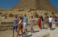 مصر تُحفز توهجها السياحي