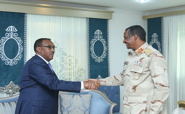 السودان وإثيوبيا يتفقان على معالجة قضيتي سد النهضة والحدود سلميا