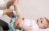 ما هو معدل تبرّز الطفل في عمر الشهرين؟