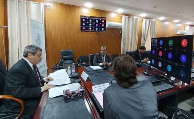 بوشناق خلادي يترأس اجتماعا لمجلس ادارة اتحاد المجالس الاقتصادية والاجتماعية العربية والهيئات المماثلة